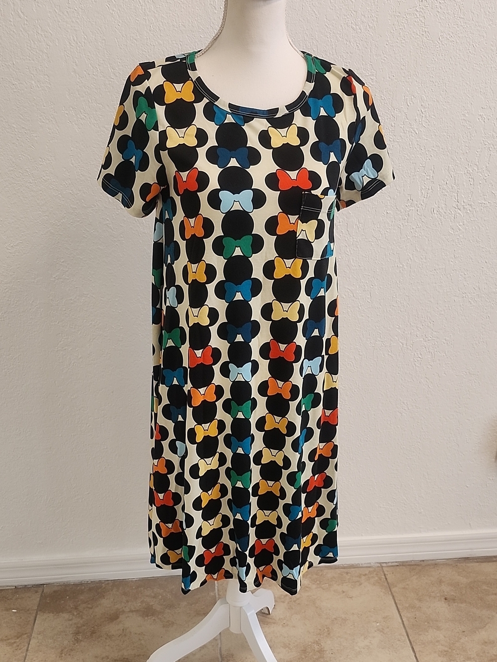 LuLaRoe Asymetrical Cream Dress with Multicolor Bow & Minnie Head Print